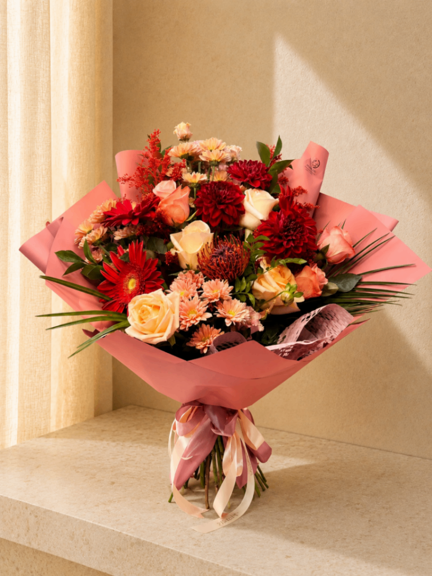 Coral Ember – Buchet Luxury în tonuri calde
