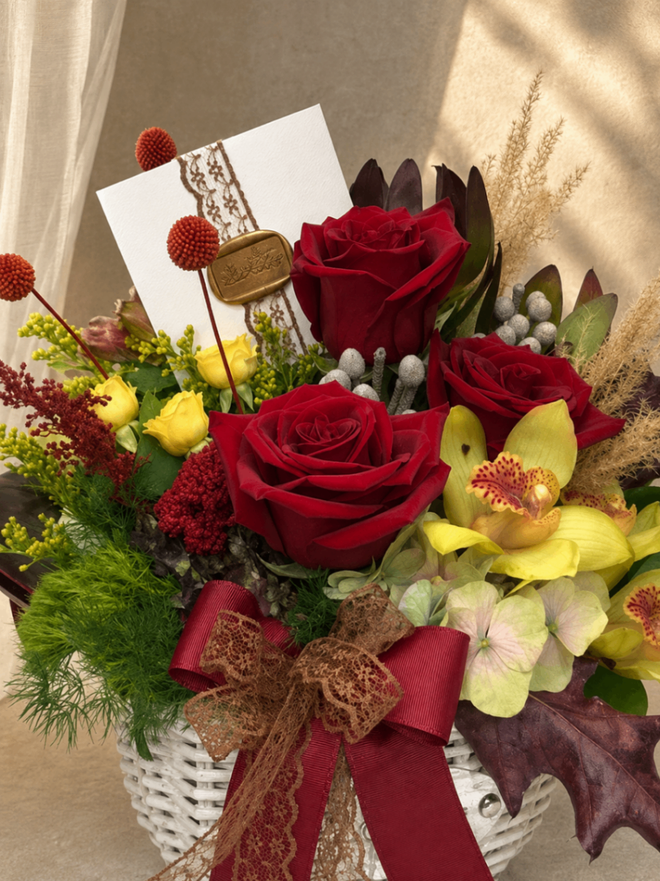 Rouge Cymbidium – Aranjament Luxury în coș - imagine 2