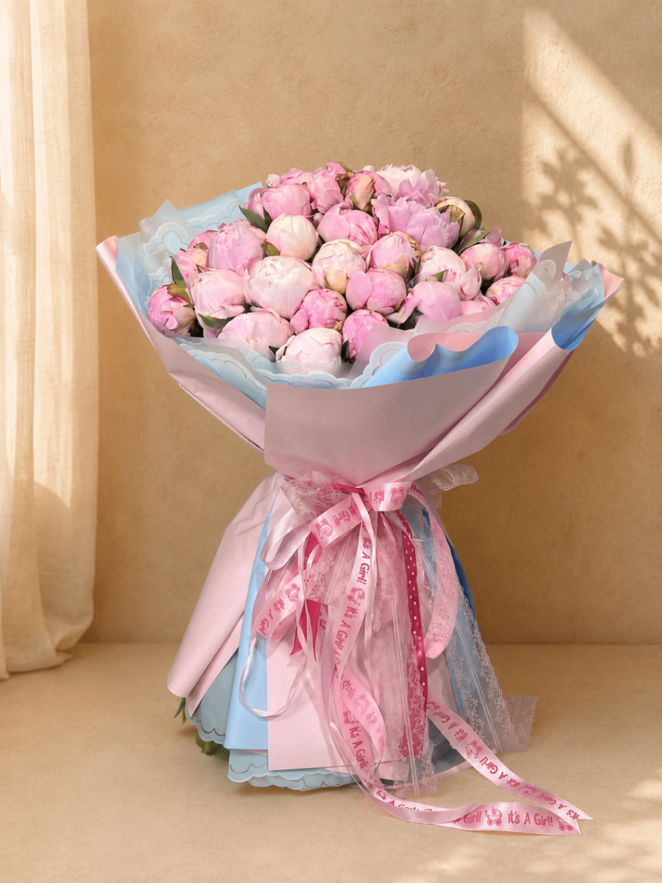Bienvenue Rose – Buchet cu bujori pentru nou-născut