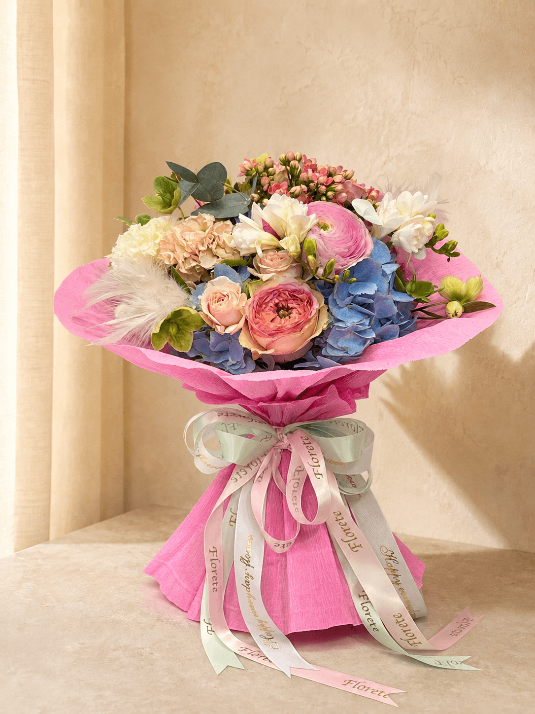 Aveline – Buchet pastel cu hortensie