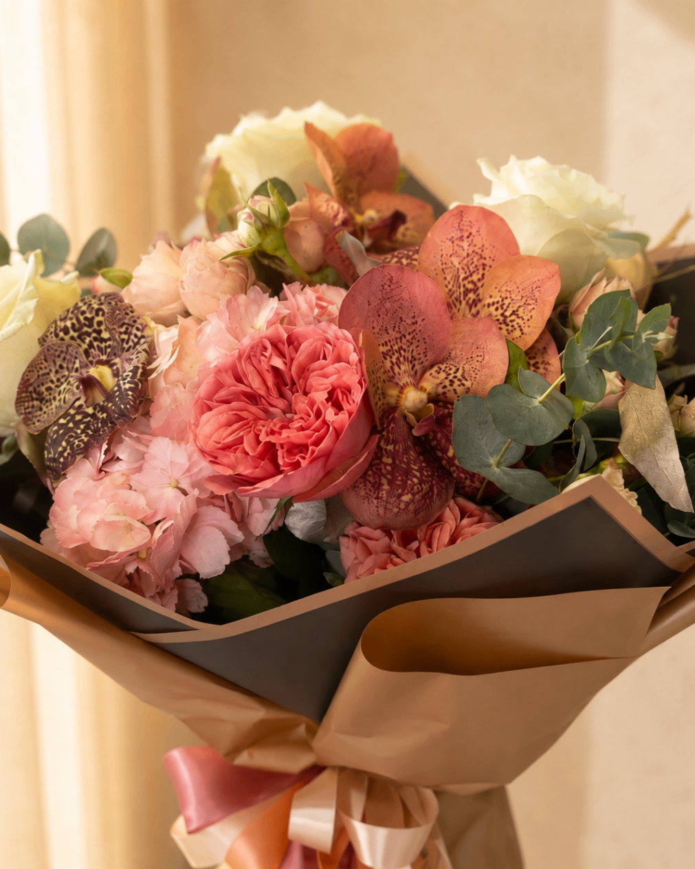 Copper Orchid – Buchet Luxury cu orhidee - imagine 2